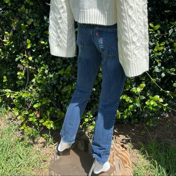 LEVI’S 505 Straight Leg Low Rise Ankle Factory Faded Whiskered Jeans - Picture 5 of 11